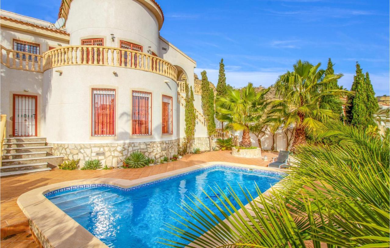 Nice Home In Ciudad Quesada With Wifi エクステリア 写真