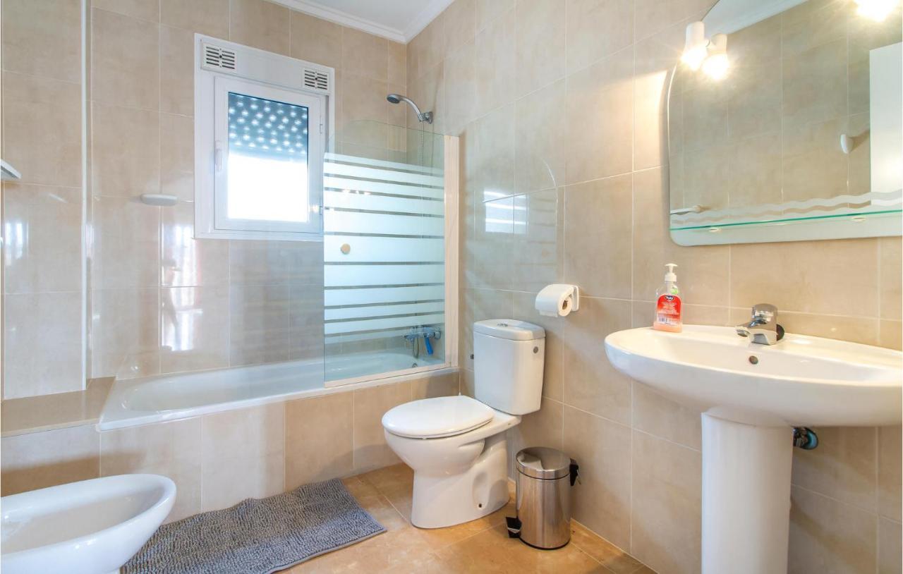 Nice Home In Ciudad Quesada With Wifi エクステリア 写真
