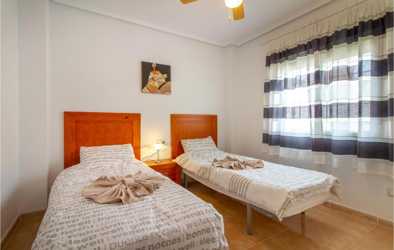 Nice Home In Ciudad Quesada With Wifi エクステリア 写真
